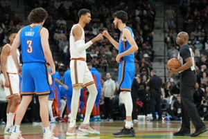 Bunyama vs Cut, Spurs vs. Thunder: Trận chiến tân binh của năm?