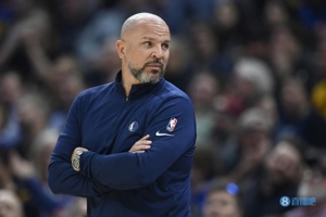 Kidd: Doncic đã lôi kéo mọi người tham gia vào hành vi phạm tội và Irving đã đặt ra quan điểm cho hành vi phạm tội của chúng tôi.