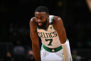 Jaylen Brown: Toàn đội đoàn kết và không có hệ thống phân cấp. Đây hoàn toàn là công lao của huấn luyện viên.