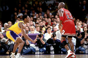 Rivers: Kobe là người thân thiết nhất với Jordan. Mọi thứ anh ấy làm đều khiến bạn nhớ đến Jordan.