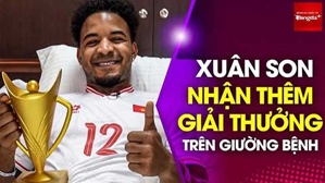 Xuân Son nhận giải hình ảnh thể thao ấn tượng nhất năm, thầy Kim đến tham dự Cúp Chiến thắng